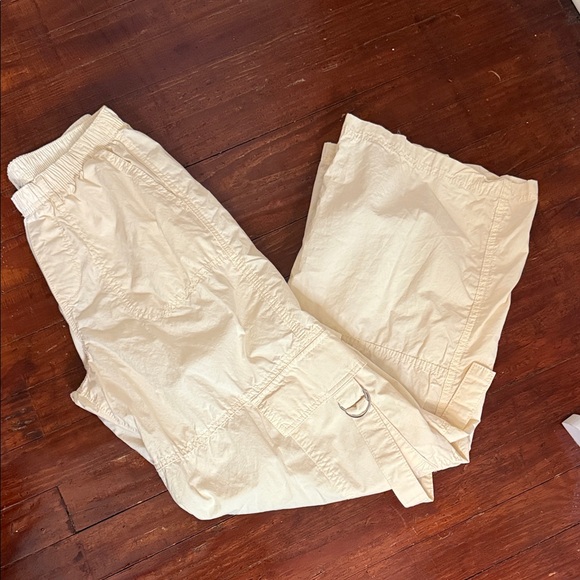 wild fable Pants - Wild Fable Cream Elastic Waist Cargo Pants NWT